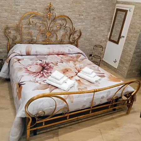 Loft Deluxe Clary